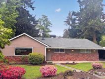 8900 32nd Ave Ne - Photo 1 of 1