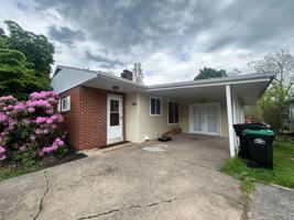 featured image of 612 E Beaver Ave