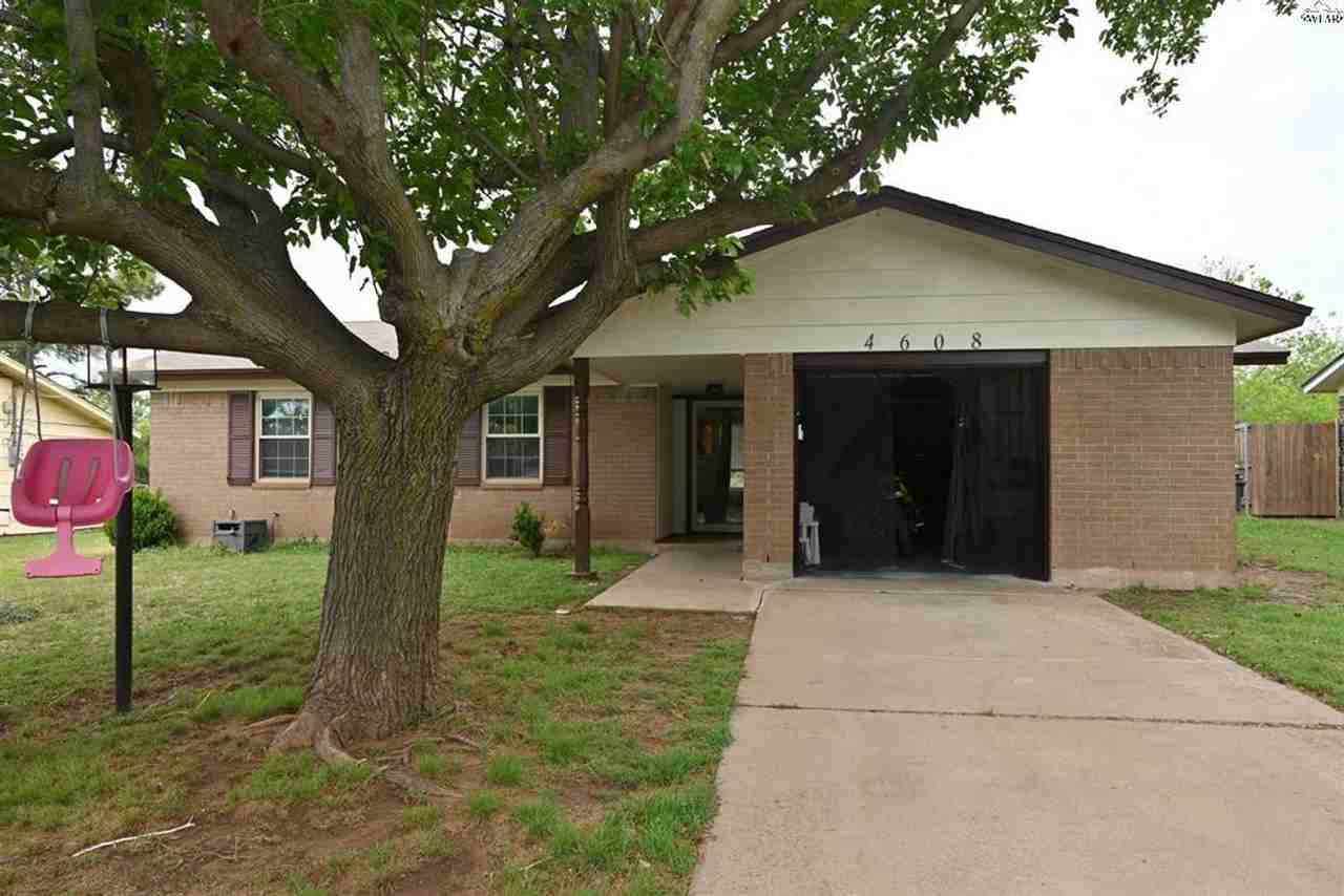 4608 Tammy Dr - Photo 2 of 25