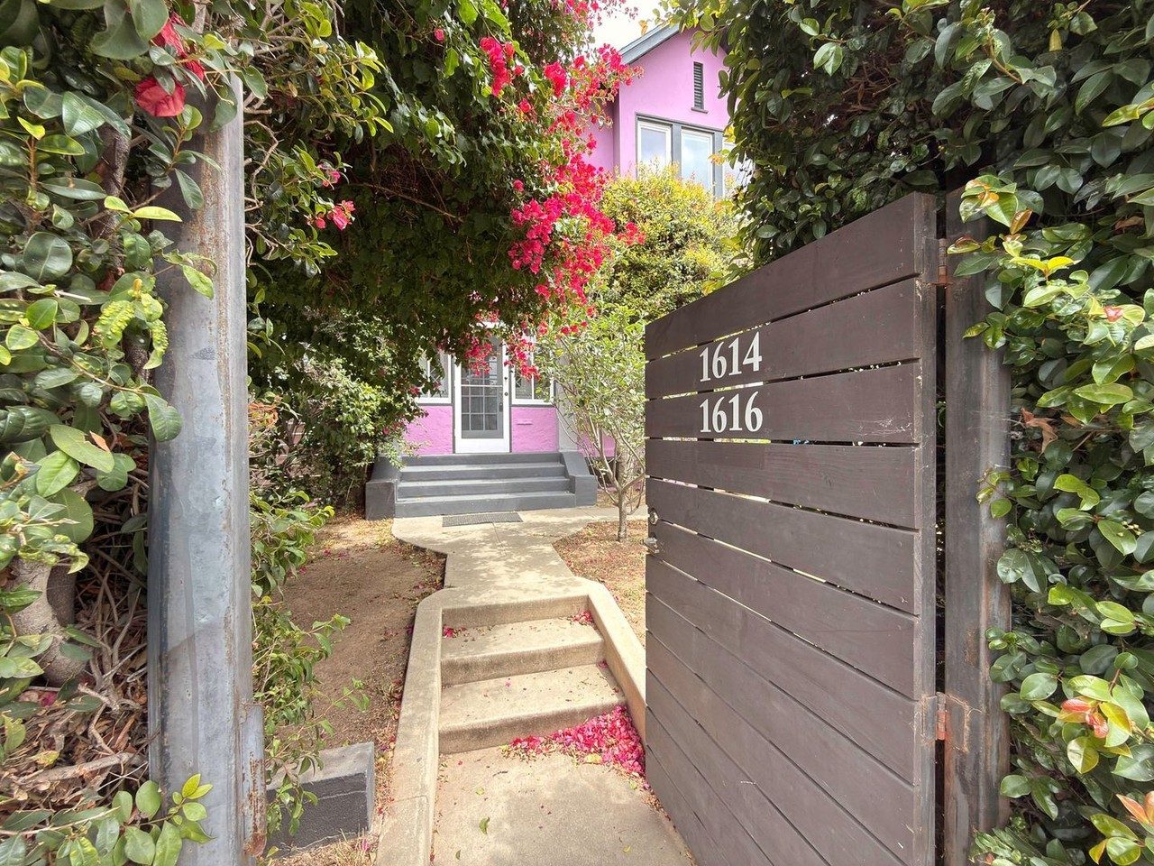1616 12th Ave - Photo 6 of 42