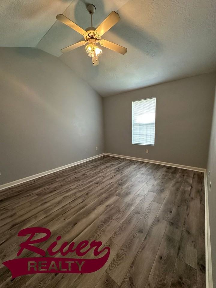 2025 Buckhaven Way - Photo 4 of 6