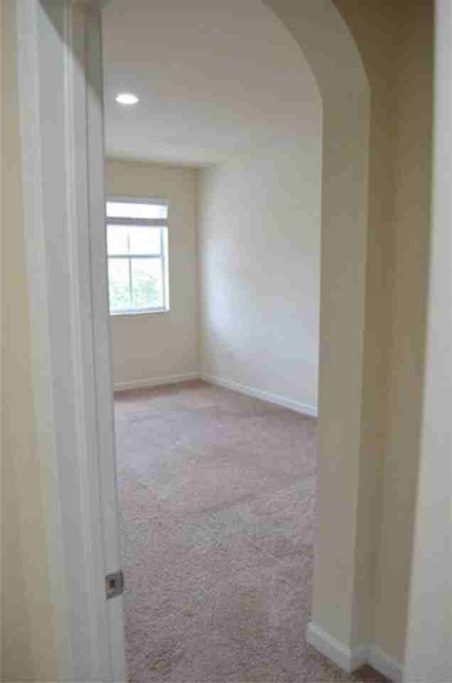 17093 Sw 93rd St - Photo 4 of 11