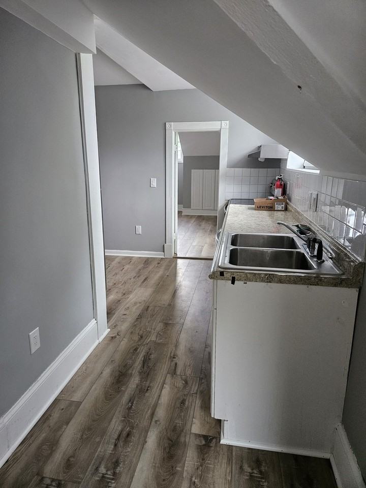 14 Hillside Street #3 - Photo 4 of 15