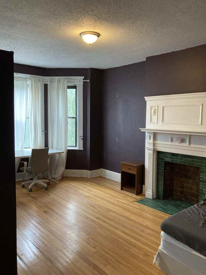 30 Glenville Avenue #3 - Photo 2 of 13