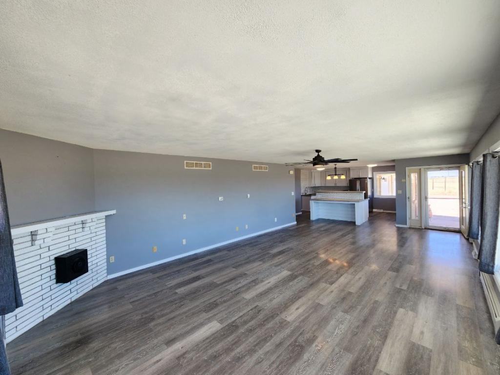 16500 Highway 14 - Photo 4 of 21