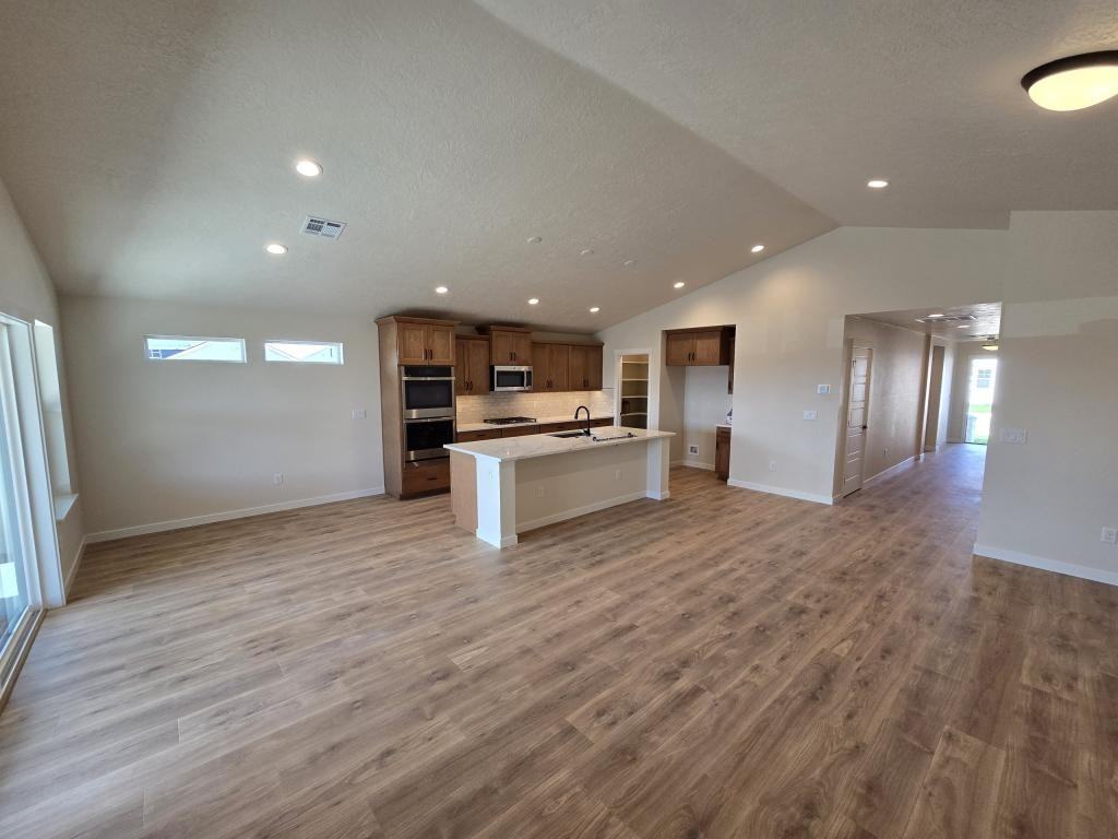 4415 Belethor Ave - Photo 2 of 21