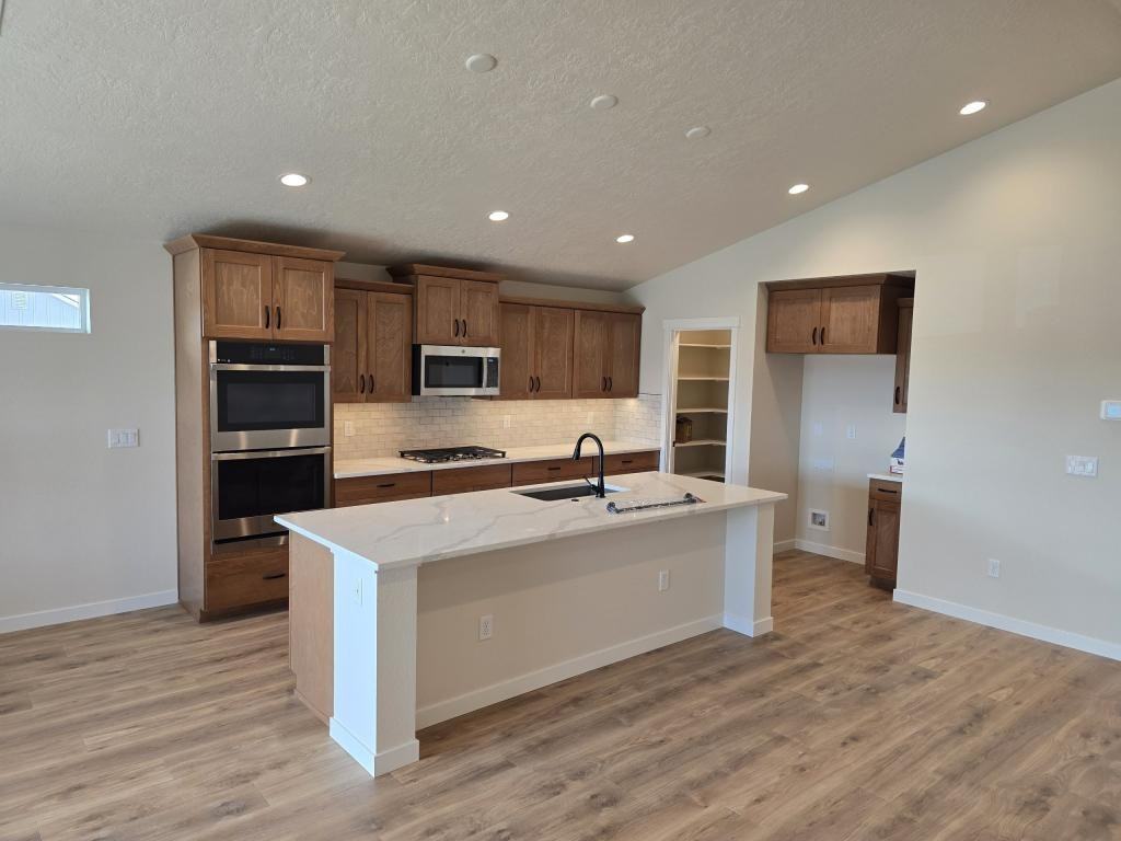 4415 Belethor Ave - Photo 3 of 21