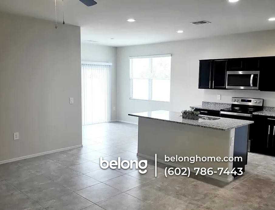 248 N 20th St - Photo 7 of 8