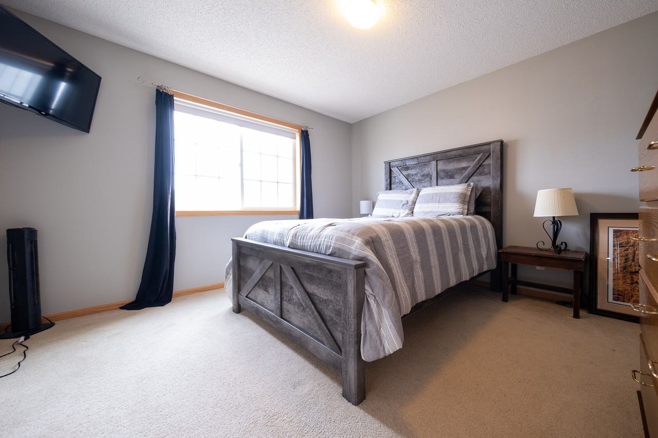 17570 Gillette Way #1 - Photo 4 of 20