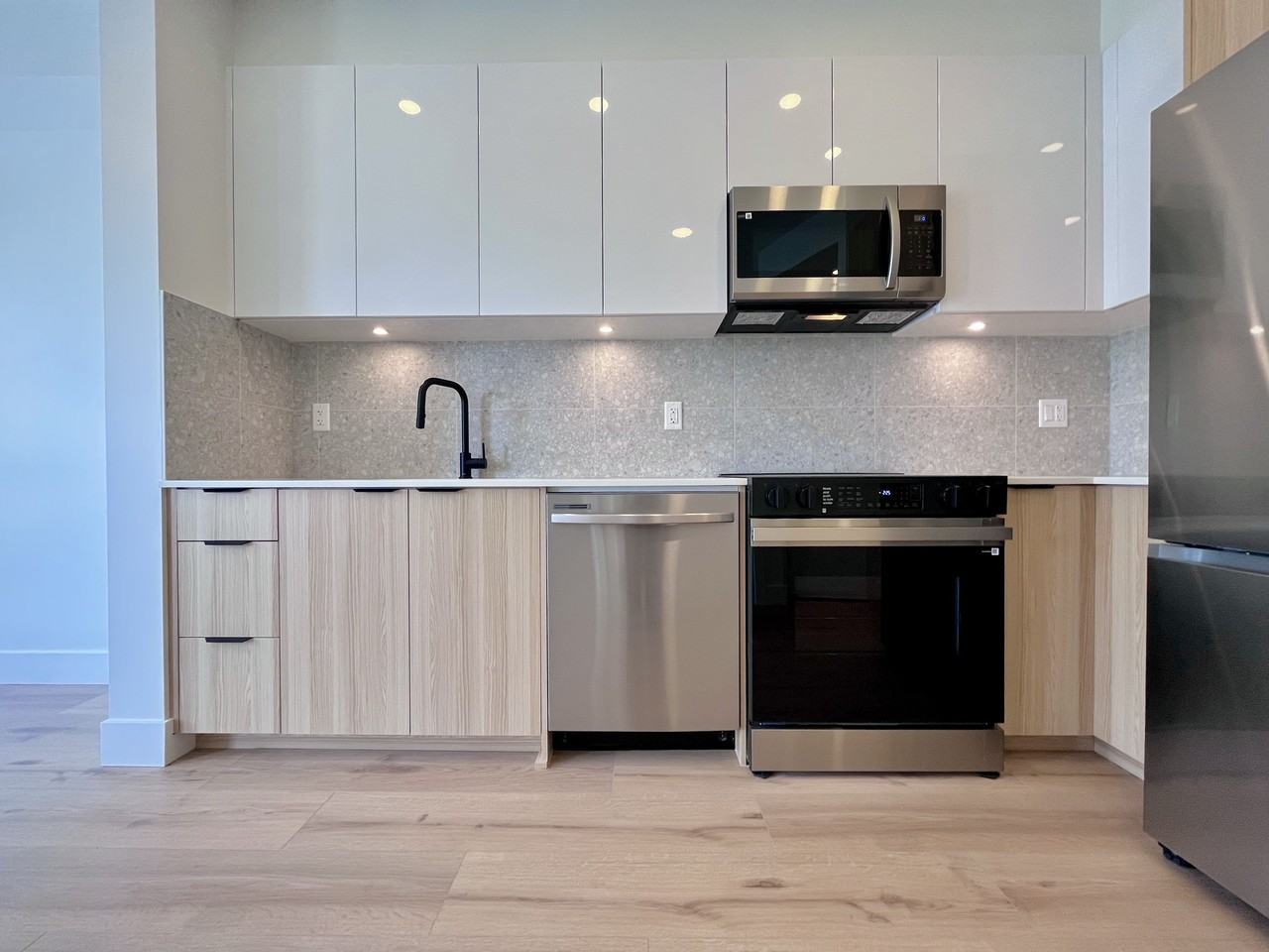 20769 Fraser Highway #526 - Photo 3 of 22