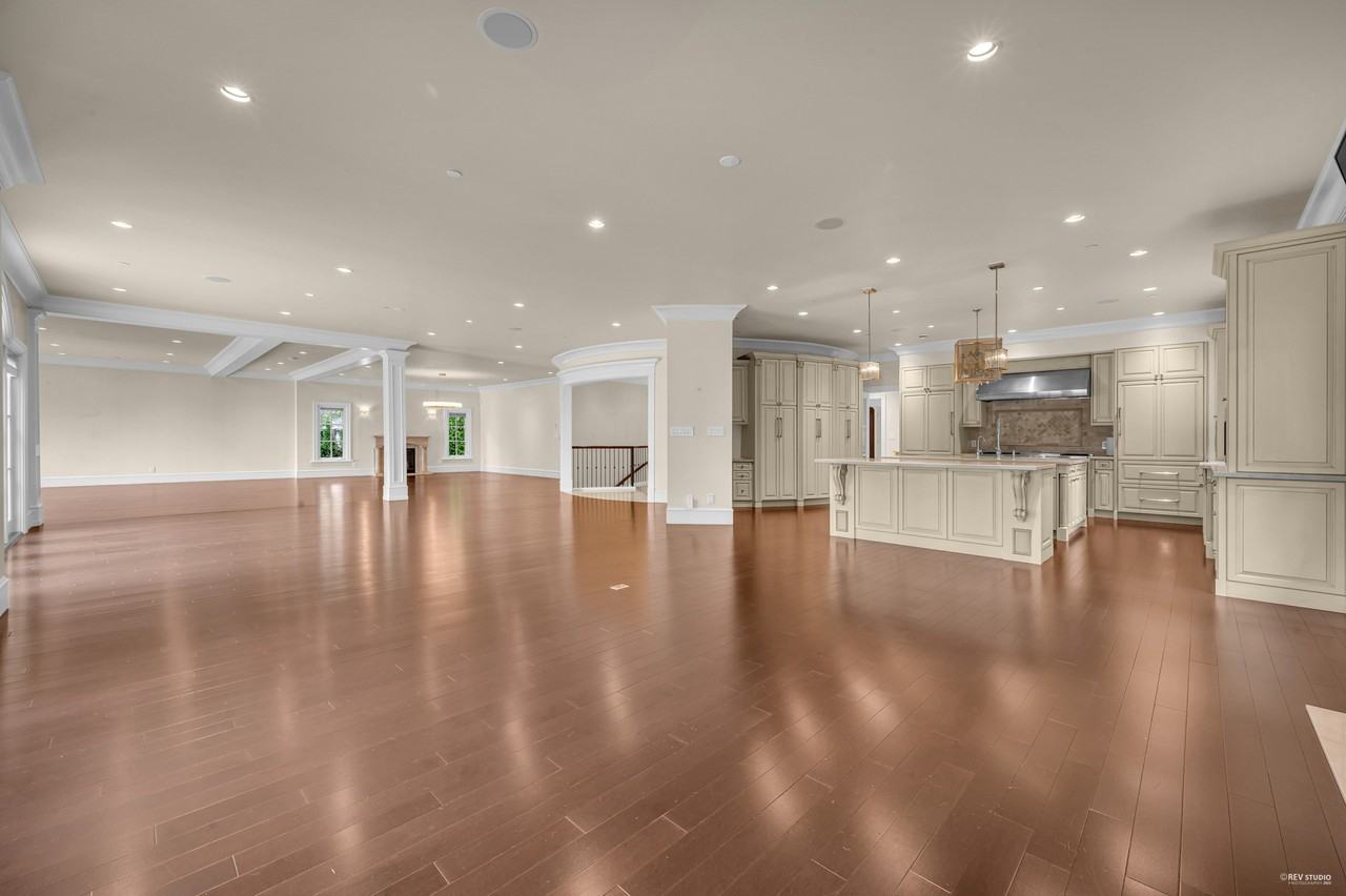 6089 Gleneagles Drive - Photo 7