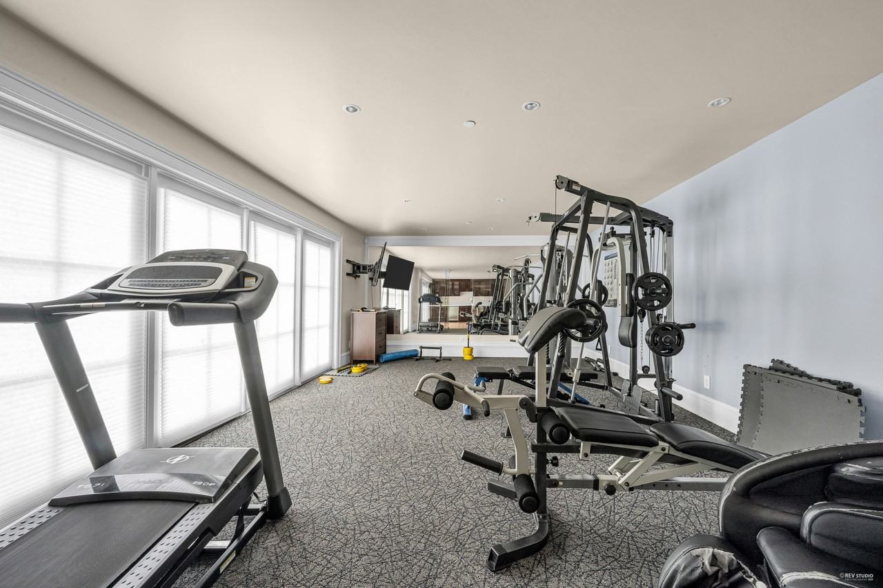 6089 Gleneagles Drive - Photo 32