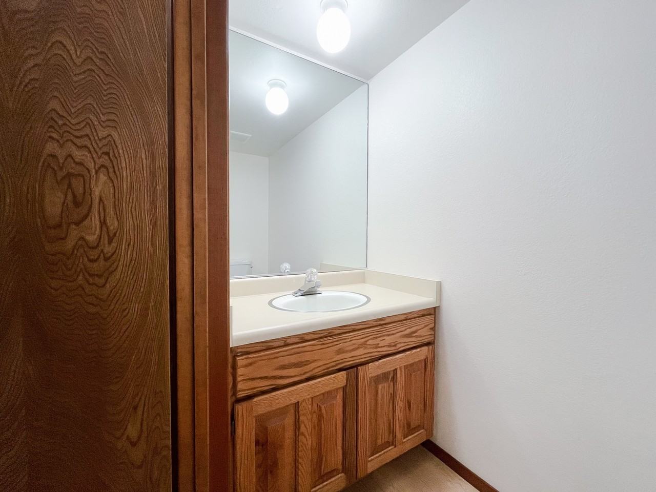 2980 Sunridge Dr #2980 - Photo 2 of 11