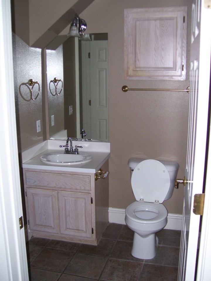 340 N Campbell Ave #1 - Photo 4 of 6
