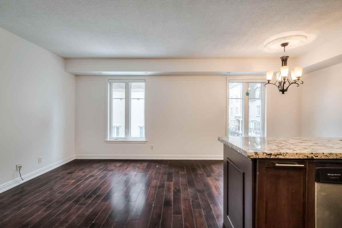 21 Pirandello St #1215 - Photo 5 of 21