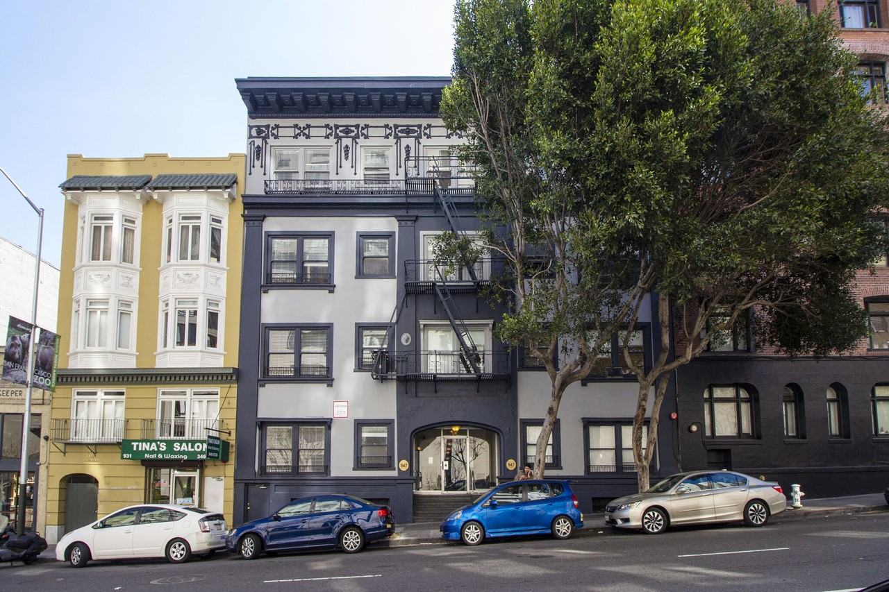 947 Bush Street - Photo 2 of 15