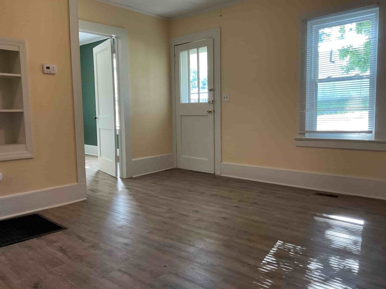 148 Muse Ave - Photo 3 of 17