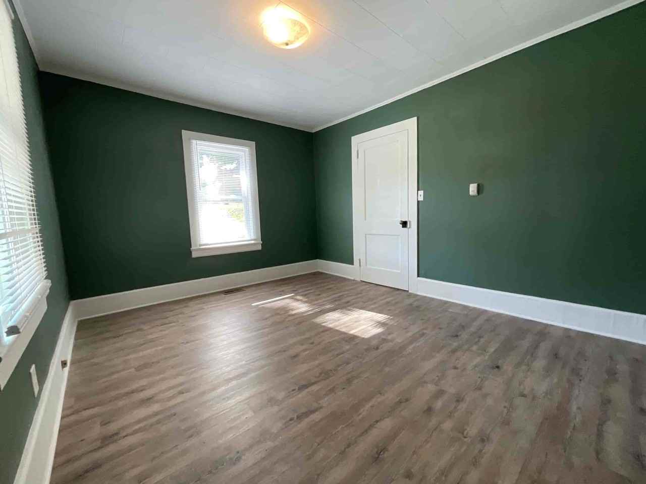 148 Muse Ave - Photo 4 of 17