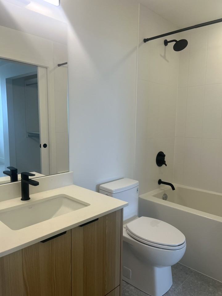 20769 Fraser Hwy - Photo 6 of 11