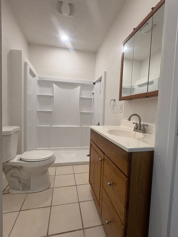 667 W Osceola St #A - Photo 7 of 7