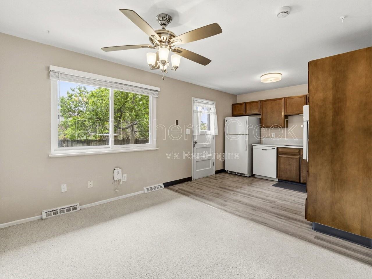 766 W Davies Way - Photo 7 of 27