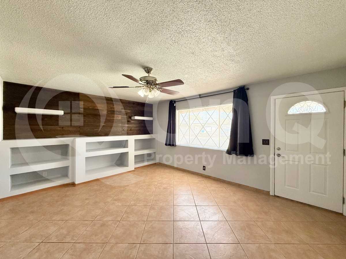 3423 W Aster Dr - Photo 7 of 18