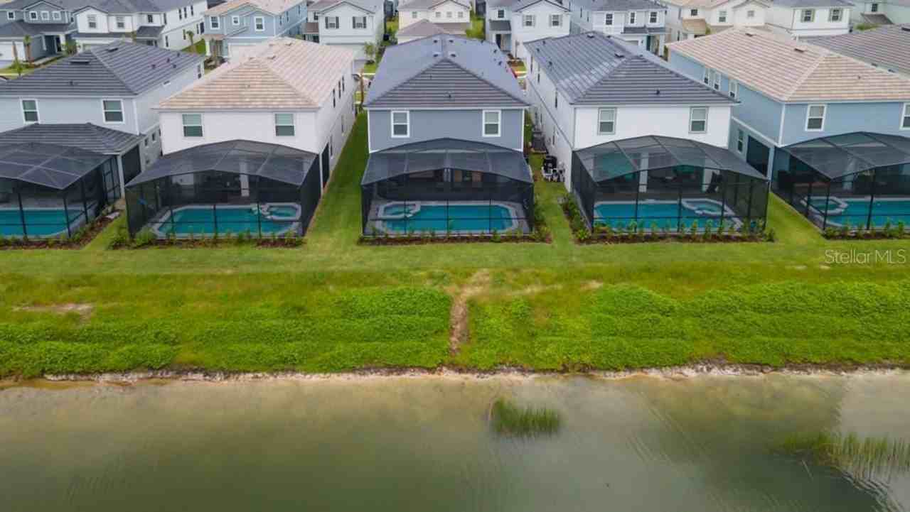 7215 Oakmoss Loop - Photo 3 of 50