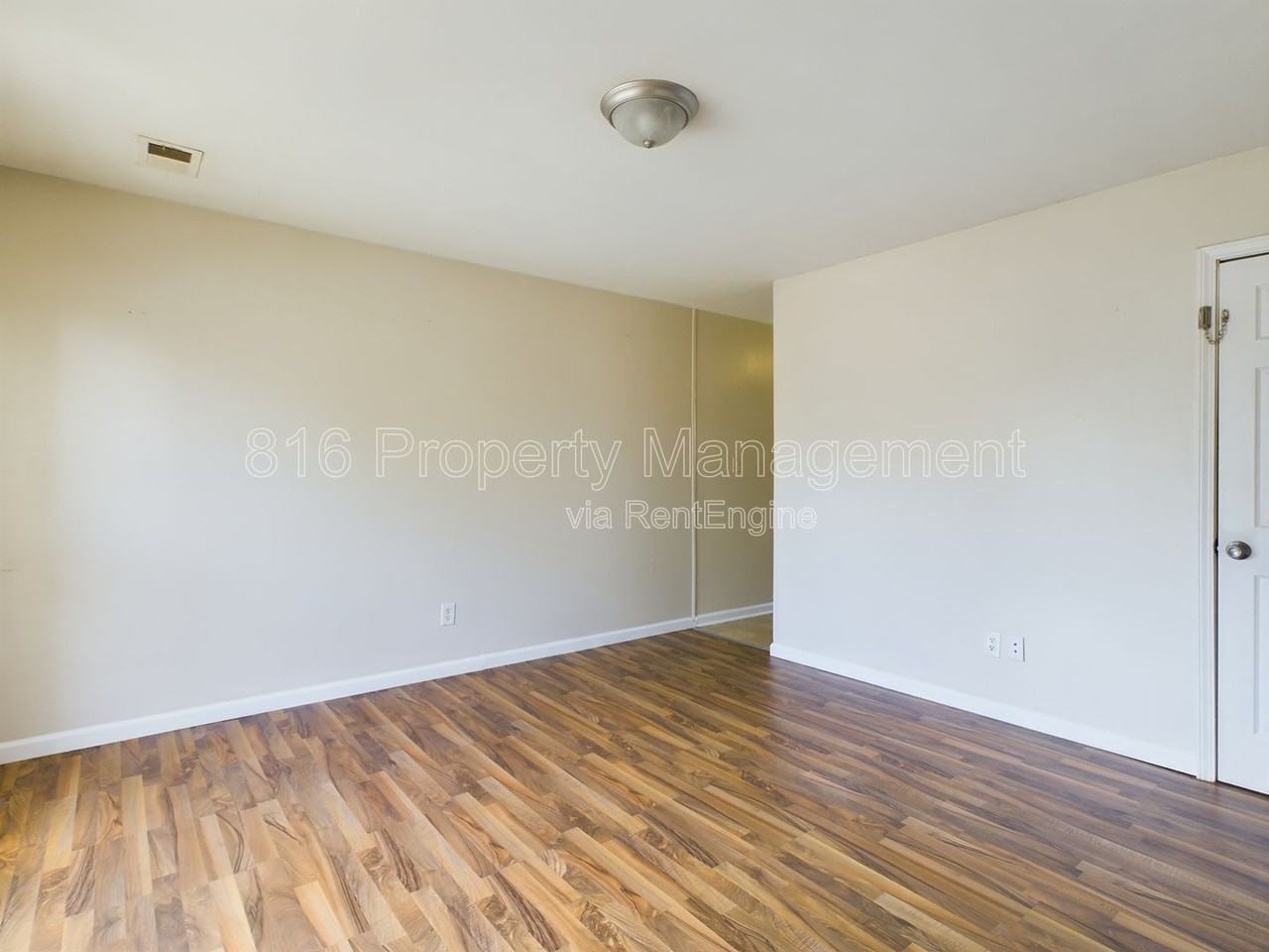 19032 E Swope Trl - Photo 2 of 14