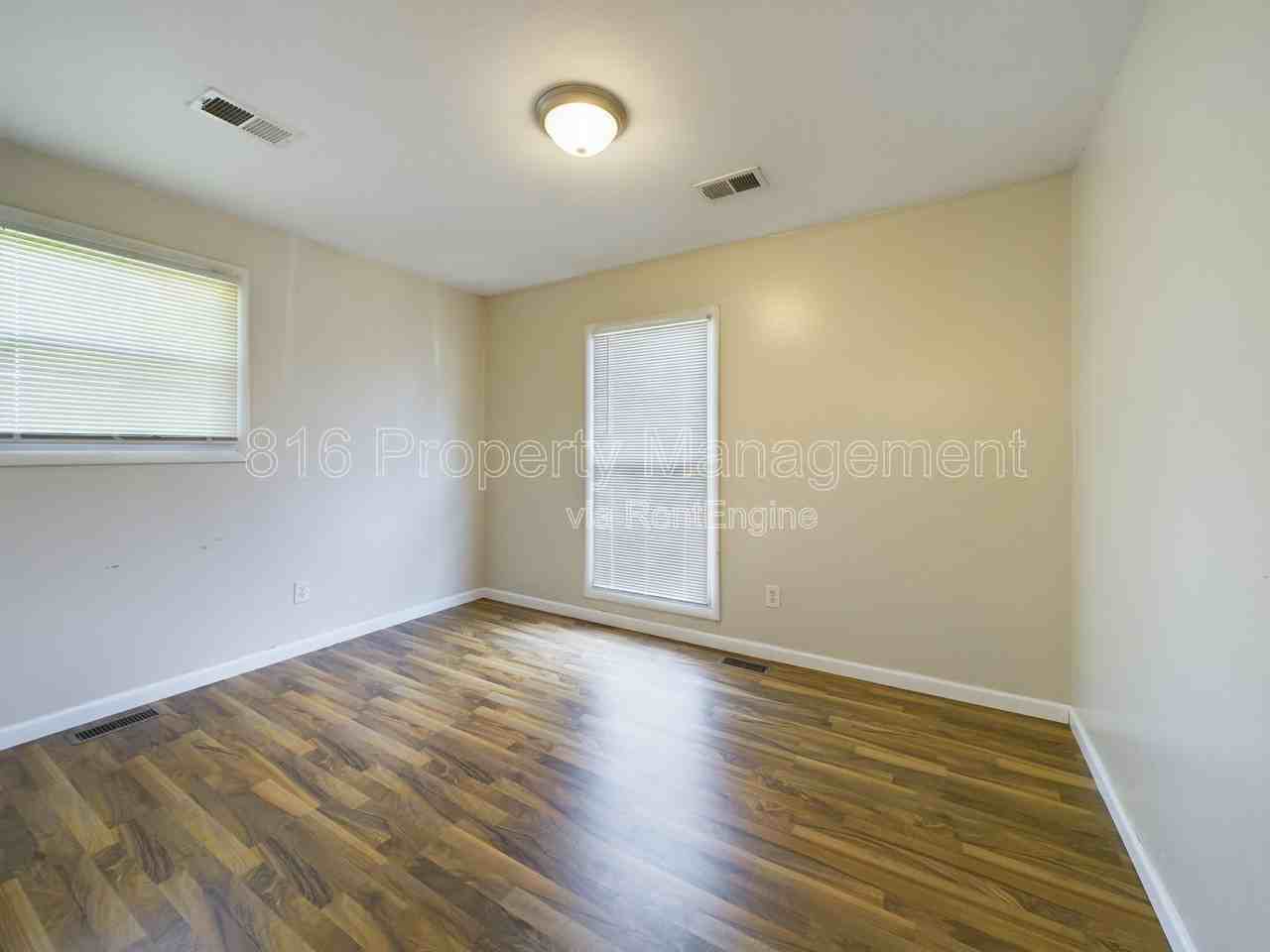 19032 E Swope Trl - Photo 4 of 14