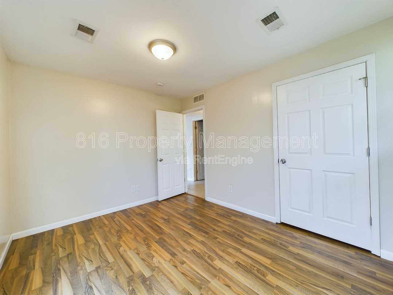 19032 E Swope Trl - Photo 5 of 14
