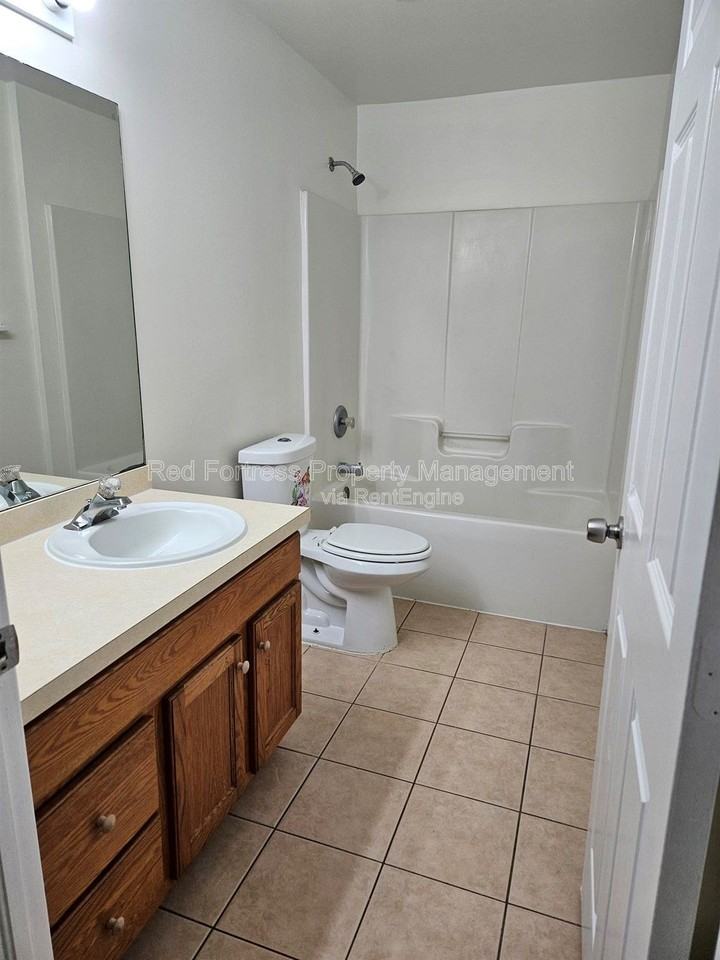 5317 27th St Sw - Photo 7 of 9