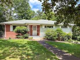 1127 Clermont Dr - Photo 1 of 1