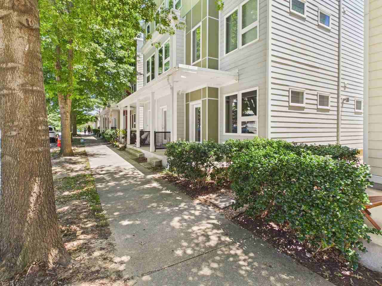 1212 Porter St #A - Photo 4 of 22