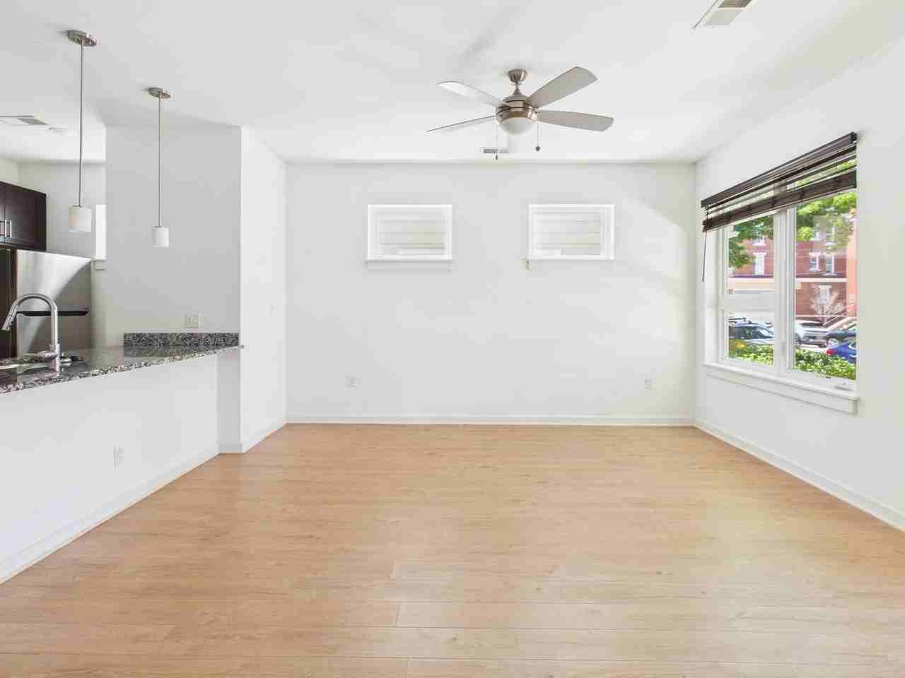 1212 Porter St #A - Photo 6 of 22