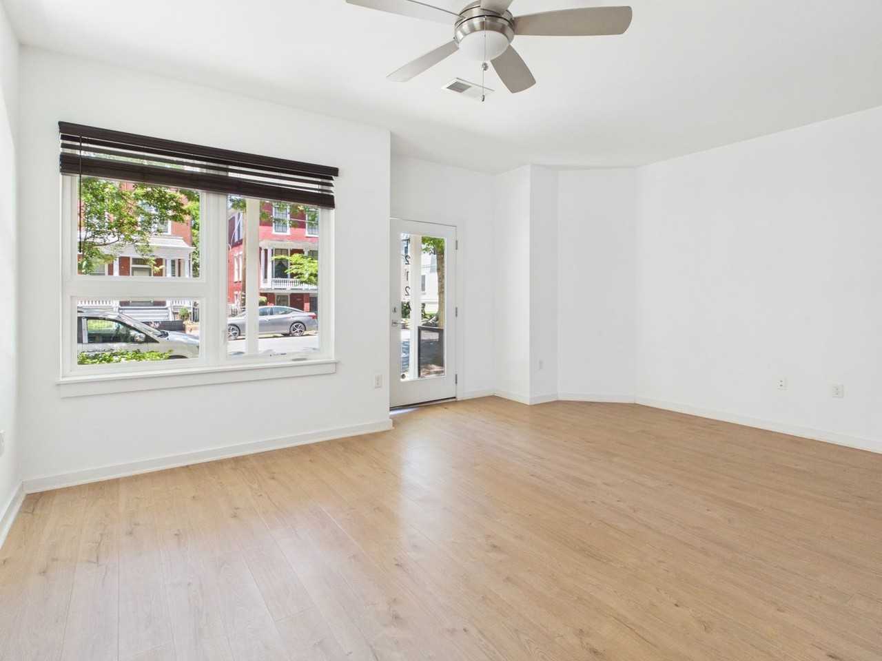 1212 Porter St #A - Photo 7 of 22