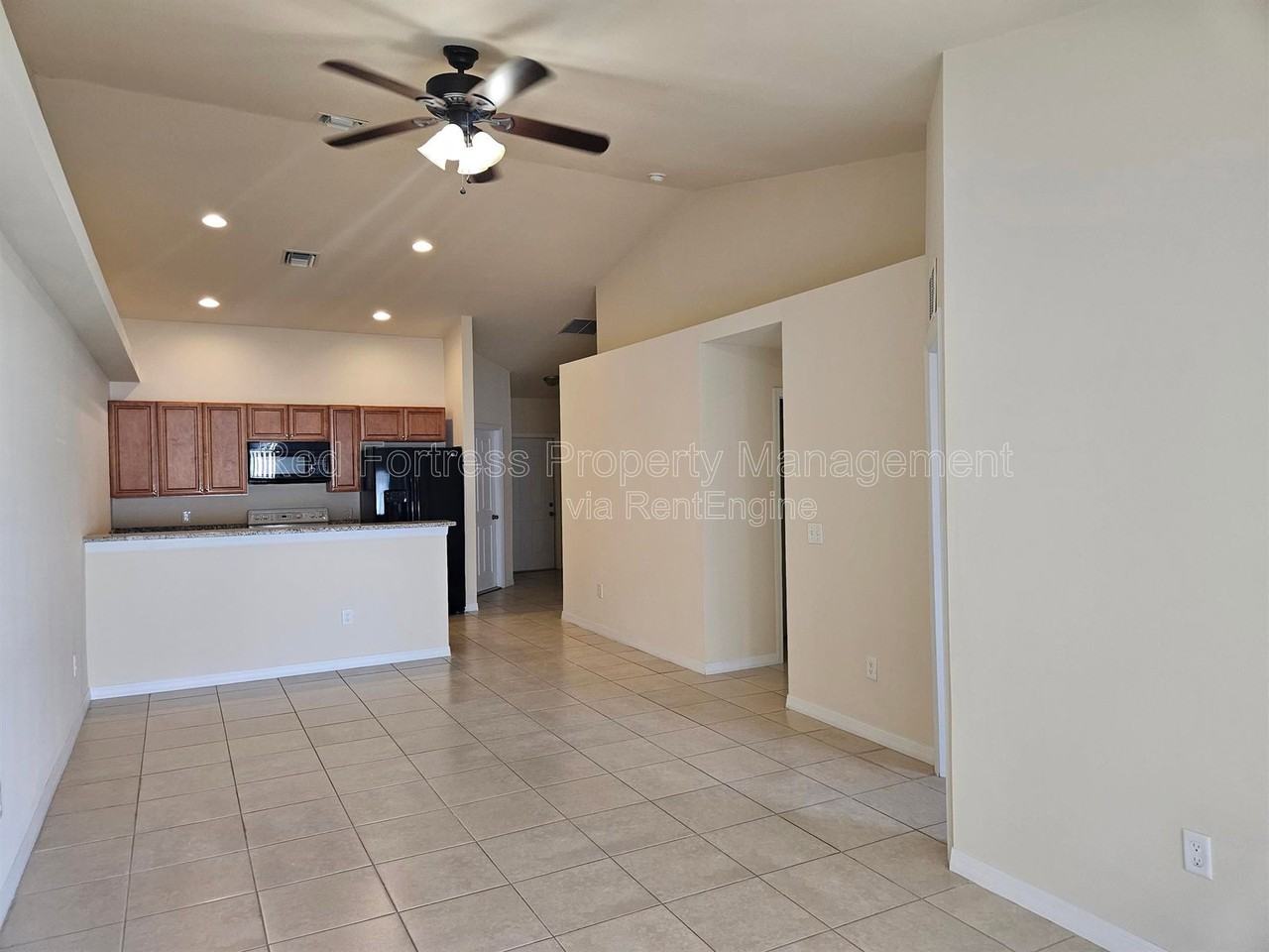542 Se 6th Pl - Photo 5 of 12