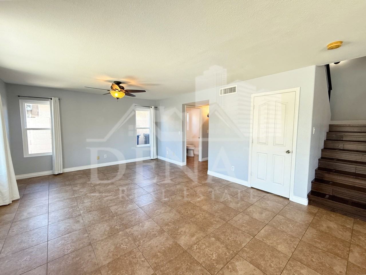 1249 W Kelly Ln - Photo 7 of 36