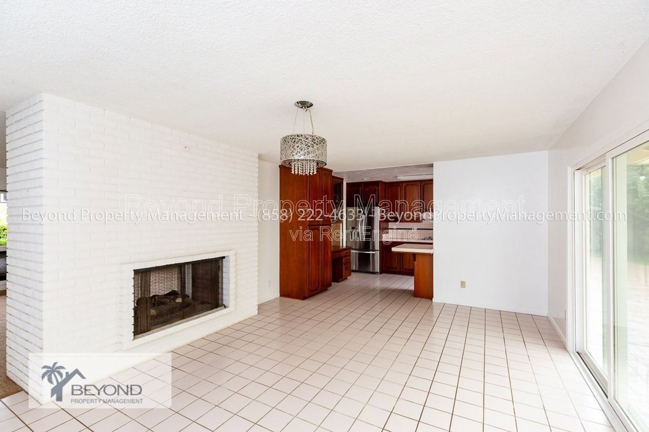 6536 Avenida Manana - Photo 6 of 26