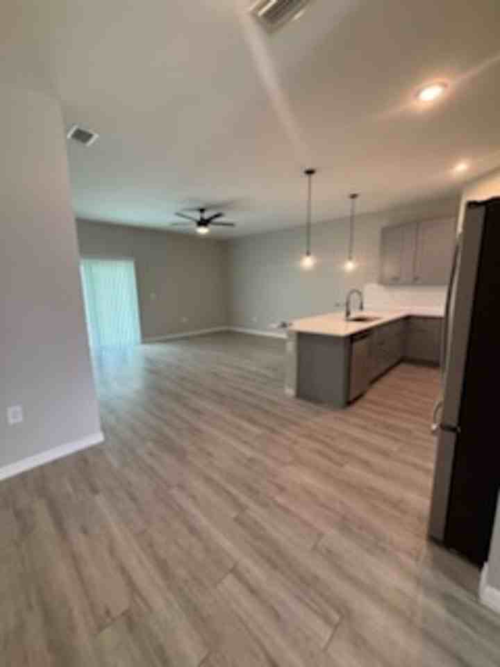 2309 Ne 15th Ln - Photo 7 of 22