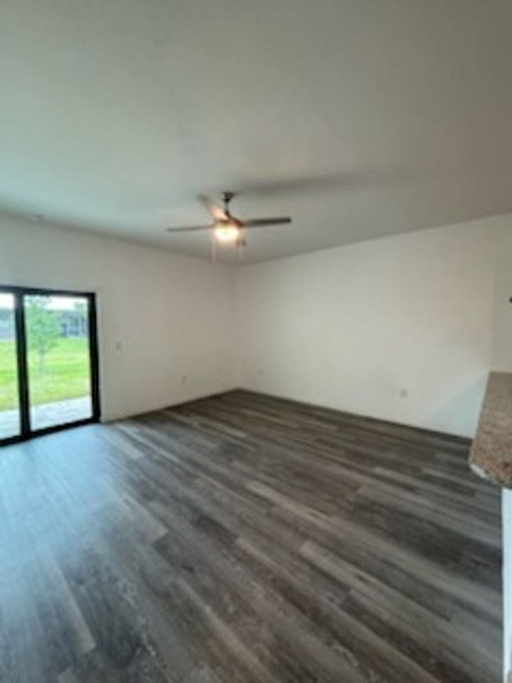 2028 Ne 8th Pl - Photo 7 of 17