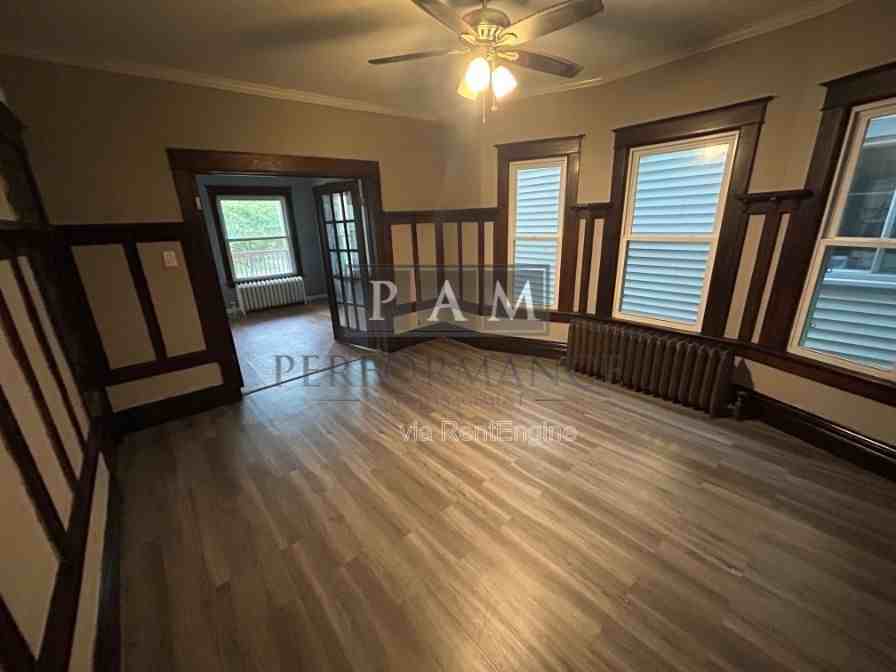 1213 S 72nd St - Photo 2 of 20