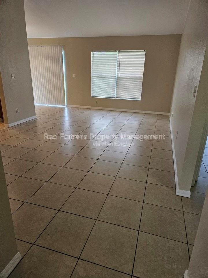 98 Milwaukee Blvd - Photo 5 of 9
