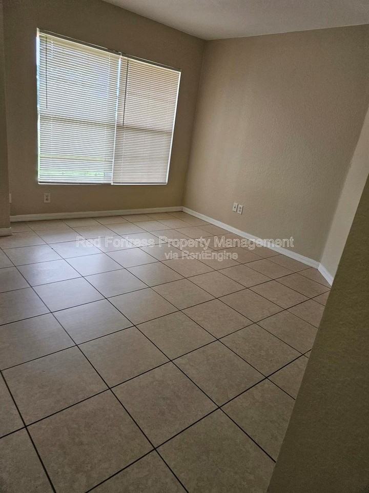 98 Milwaukee Blvd - Photo 6 of 9