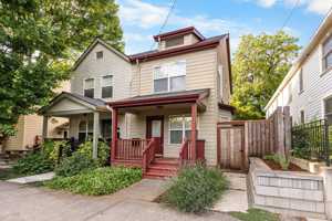 featured image of 7 Ne Morris St