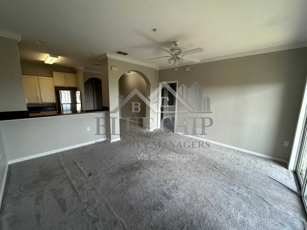 302 Avalon Rd #302 - Photo 7 of 22