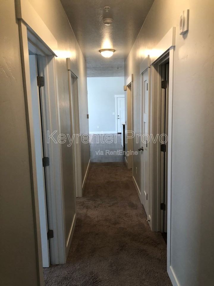 4336 W 1850 N #303 - Photo 5 of 21