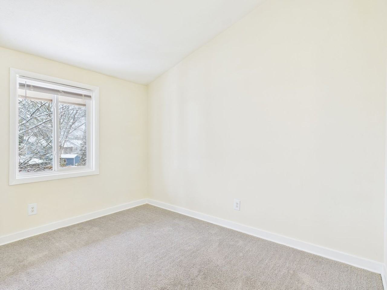 3202 Midlothian Tpke #3204D - Photo 6 of 9