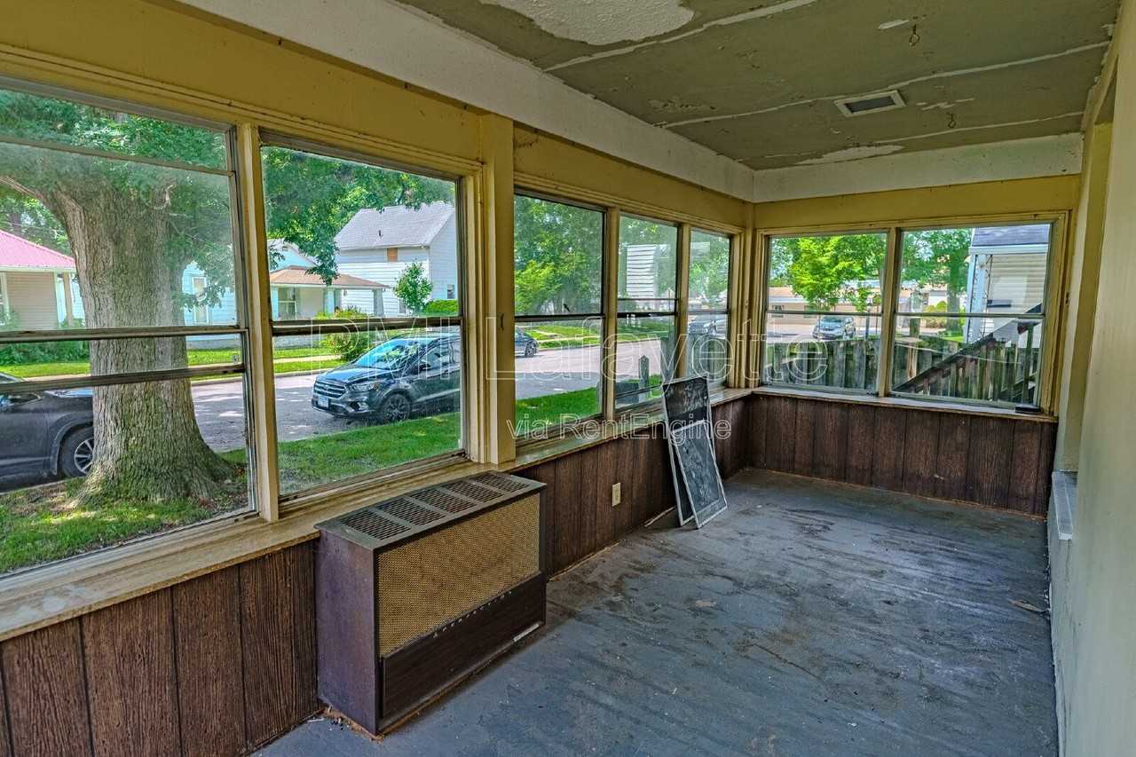 1714 Meharry St #A - Photo 4 of 20