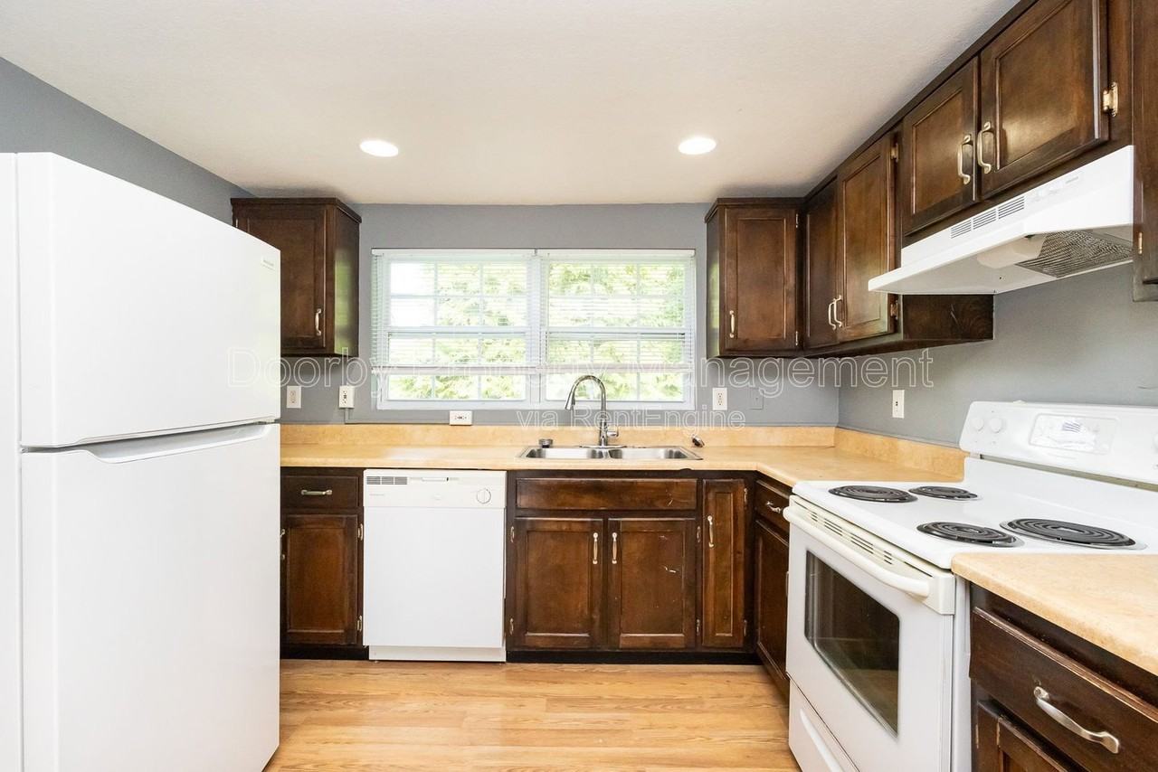 1707 Kirby Ave #C
