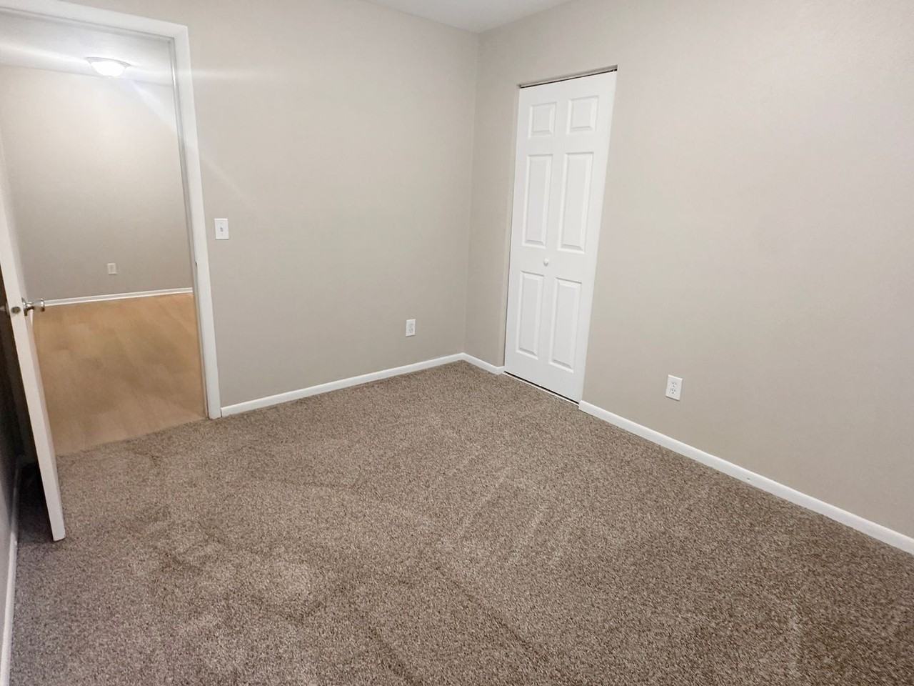 1525 Bacon Ave #14 - Photo 5 of 8